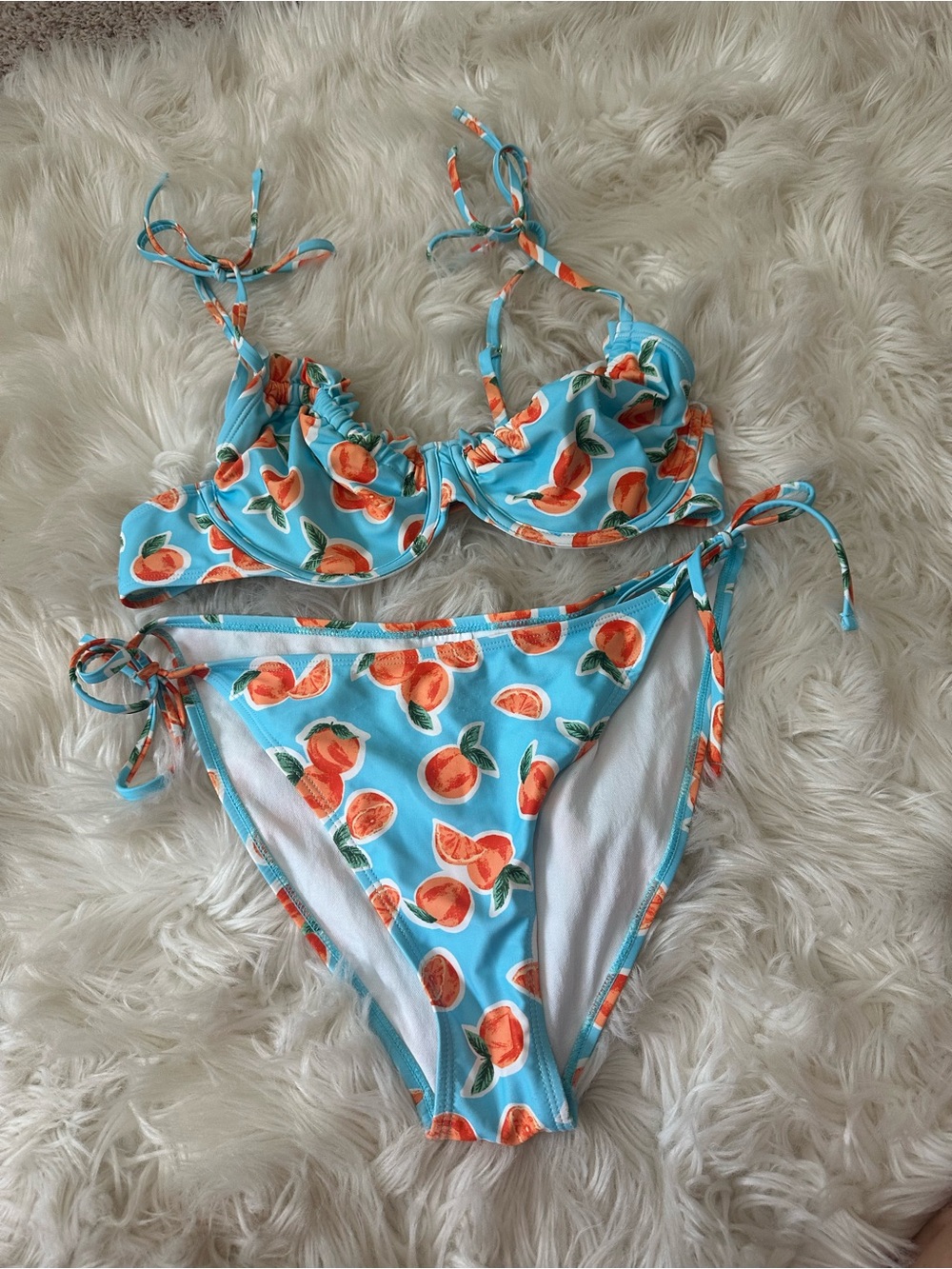 wild fable Blue Peach-Print Tie Bikini Set has wear pictured